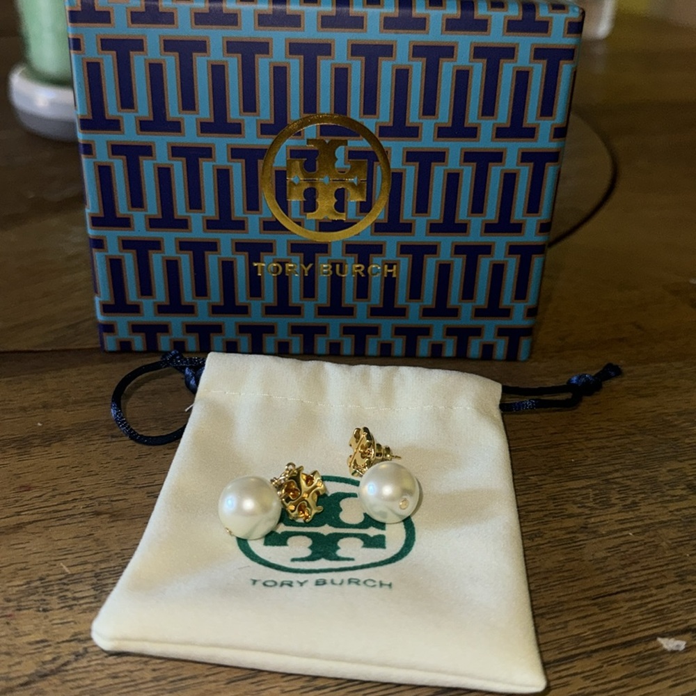 TORY BURCH• ROPE LOGO PEARL DROP EARRINGS - Picture 1 of 4